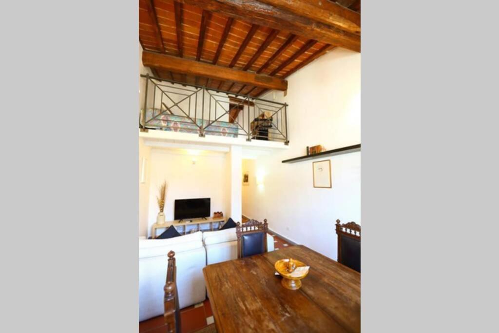 Santa Maria Novella Station Florentine Apartment Floransa Dış mekan fotoğraf